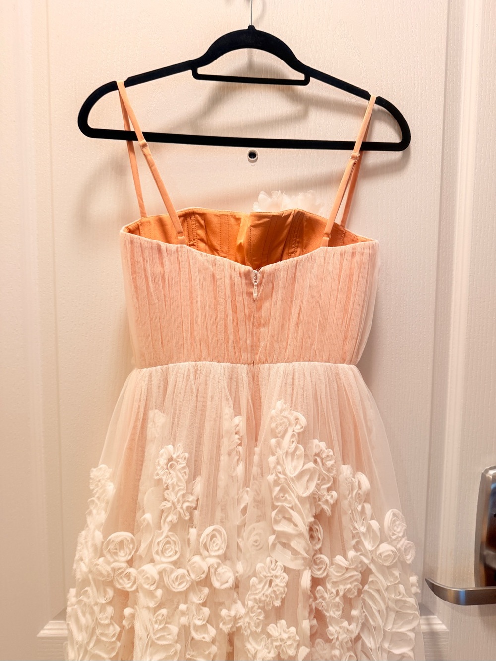 Helsi Juliette strapless 3D floral appliqué White Tiered Midi Dress  Size XS - Picture 7 of 11